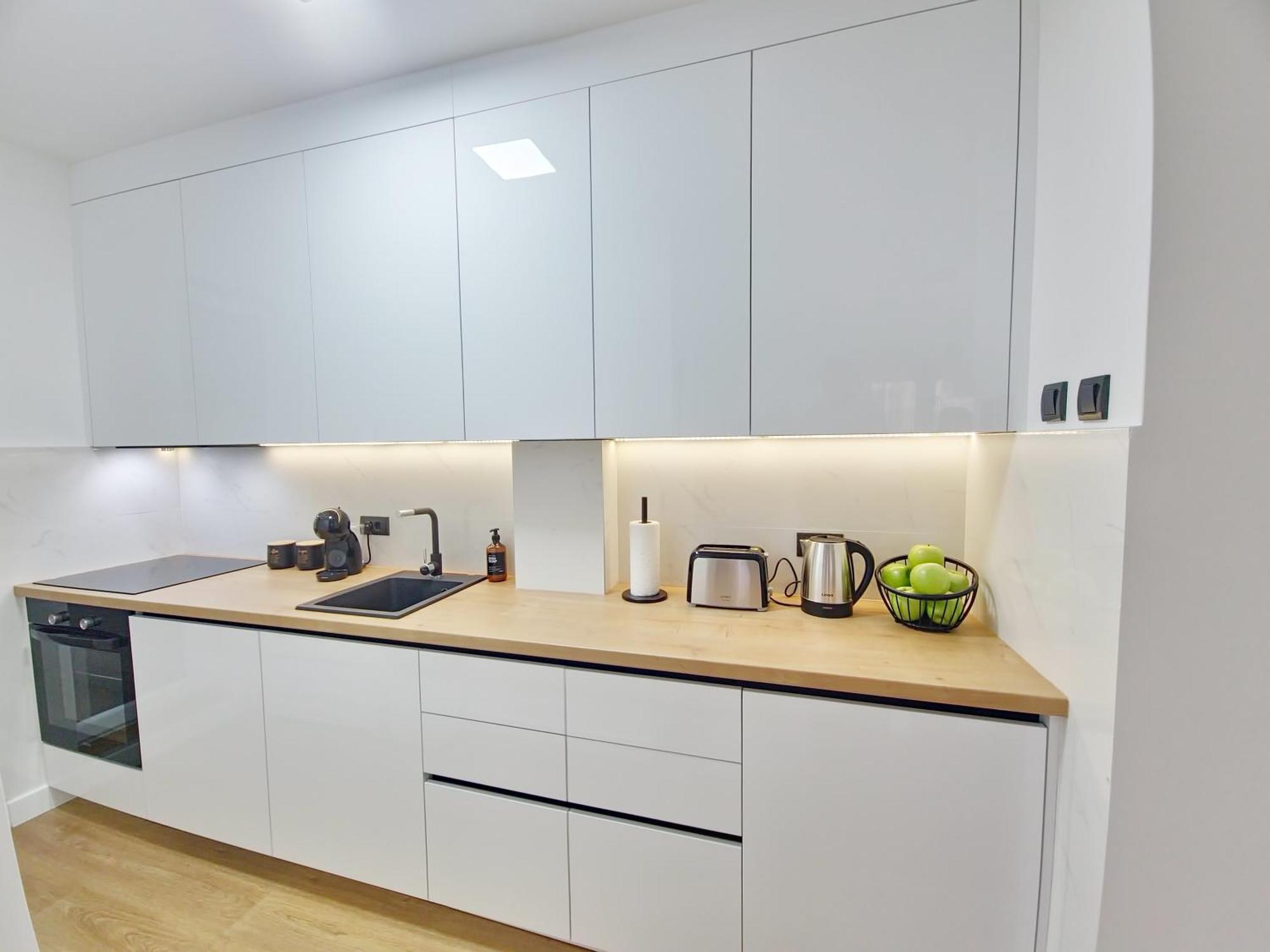Linden Avenue - Self Check In Apartment